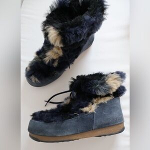 Tecnica Moon Boots Low Fur Size 39 EUR The Original Moon Boots Size 8 US